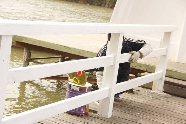 wooden fencing posts products 01